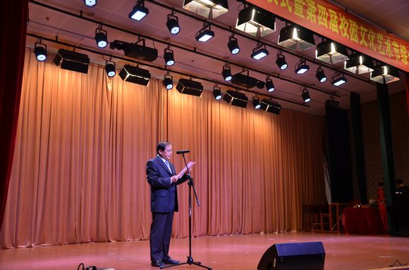001  项校长致开幕词    2.jpg