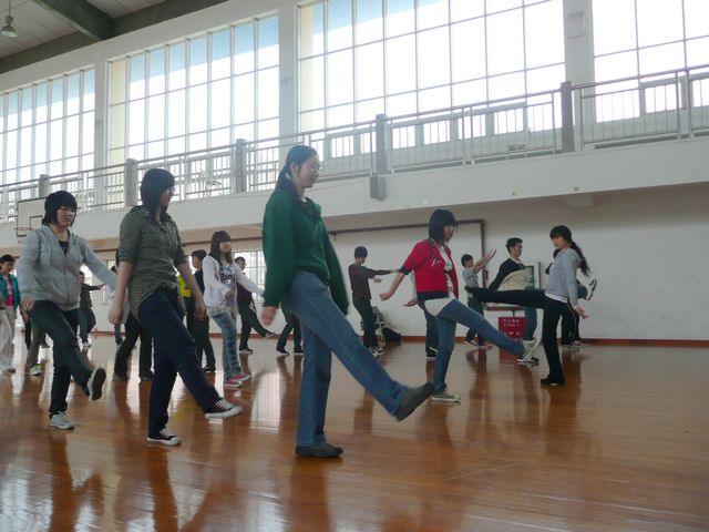 图:广播操训练现场2.JPG